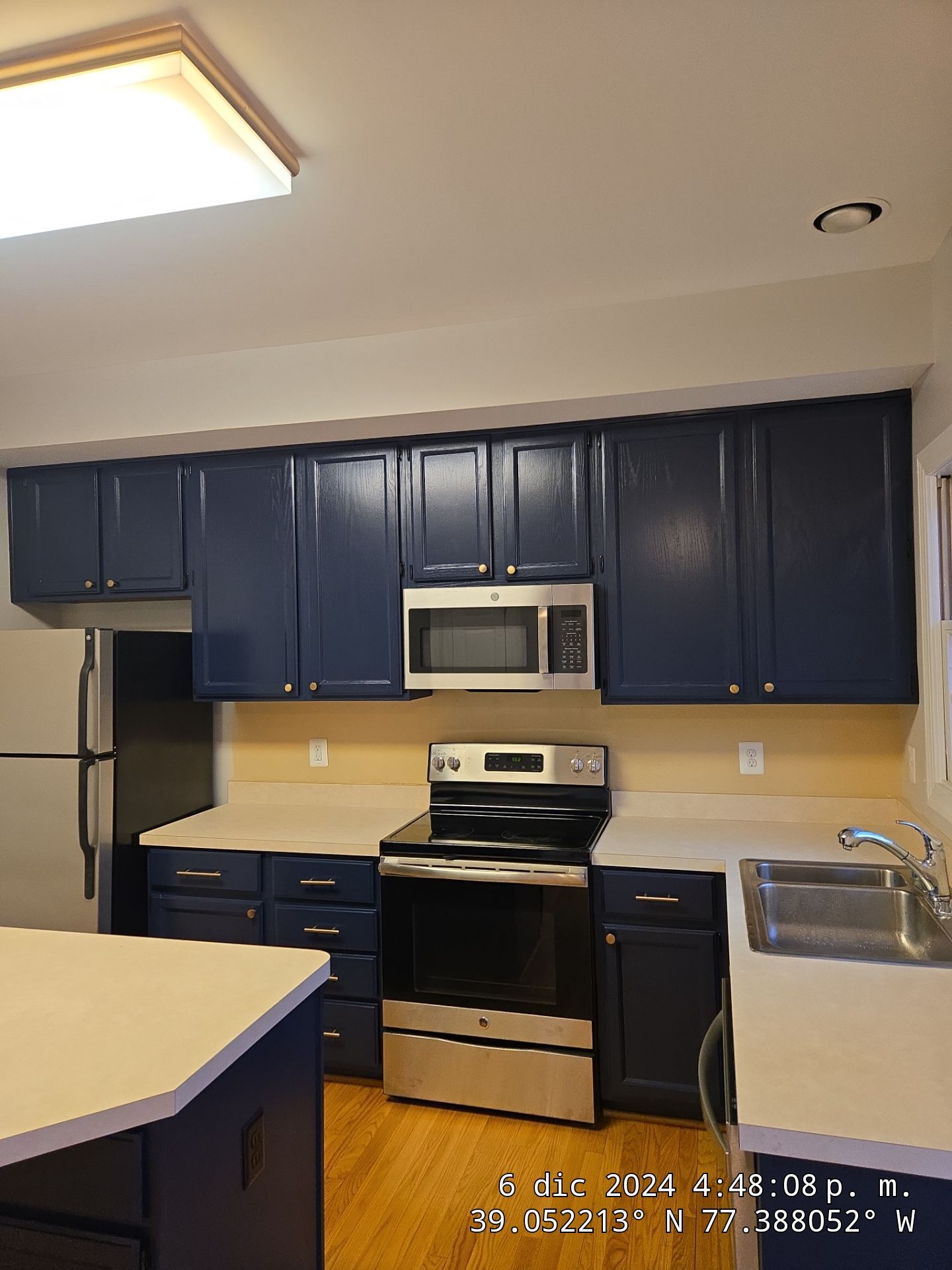 Kitchen Cabinet Painting in Sterling, VA – 20 Cabinets Transformed