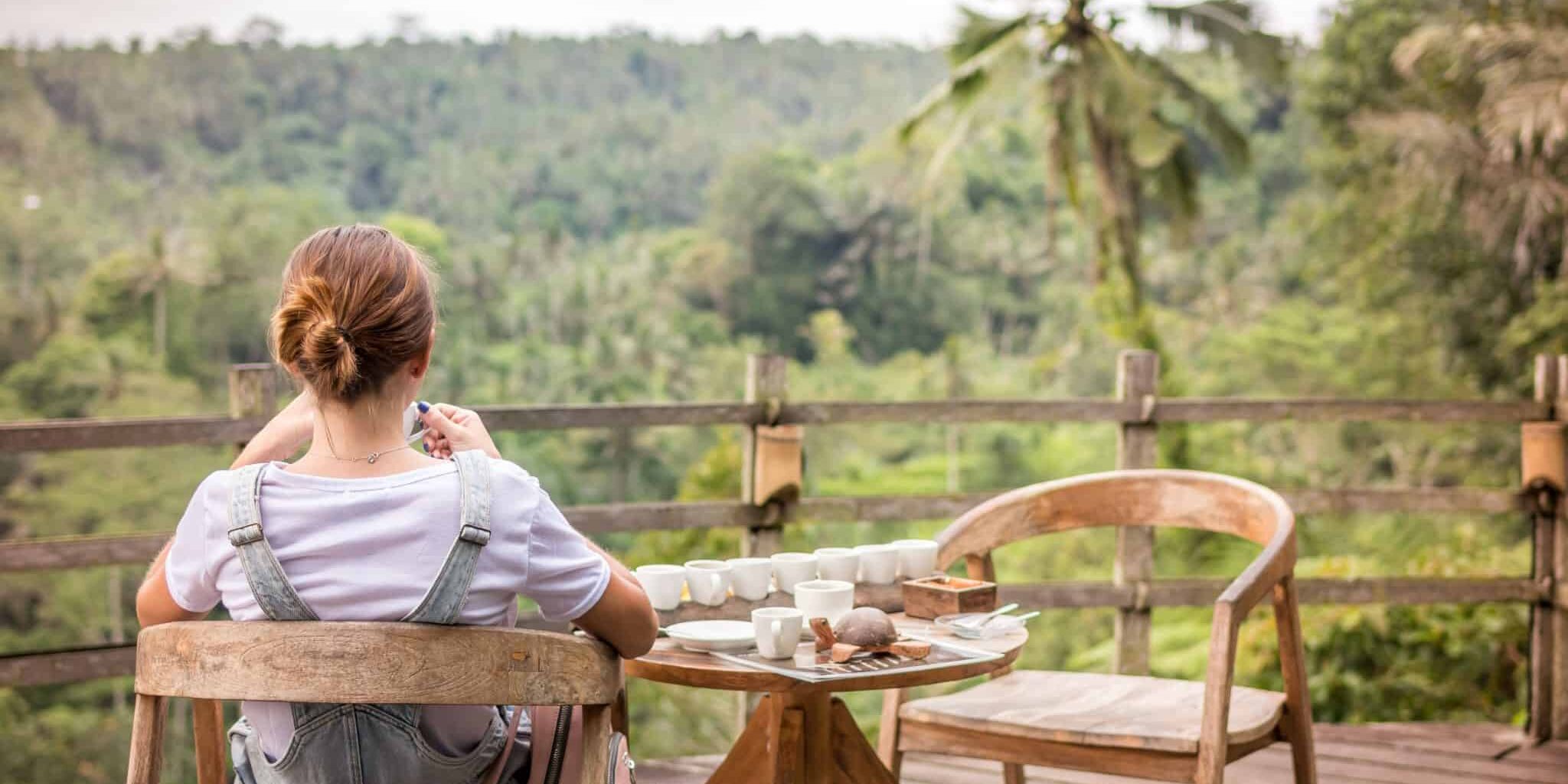 artem-bali-563027-unsplash