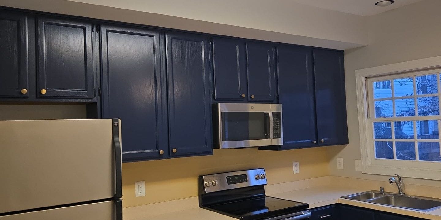 Kitchen Cabinet Painting in Sterling, VA – 20 Cabinets Transformed
