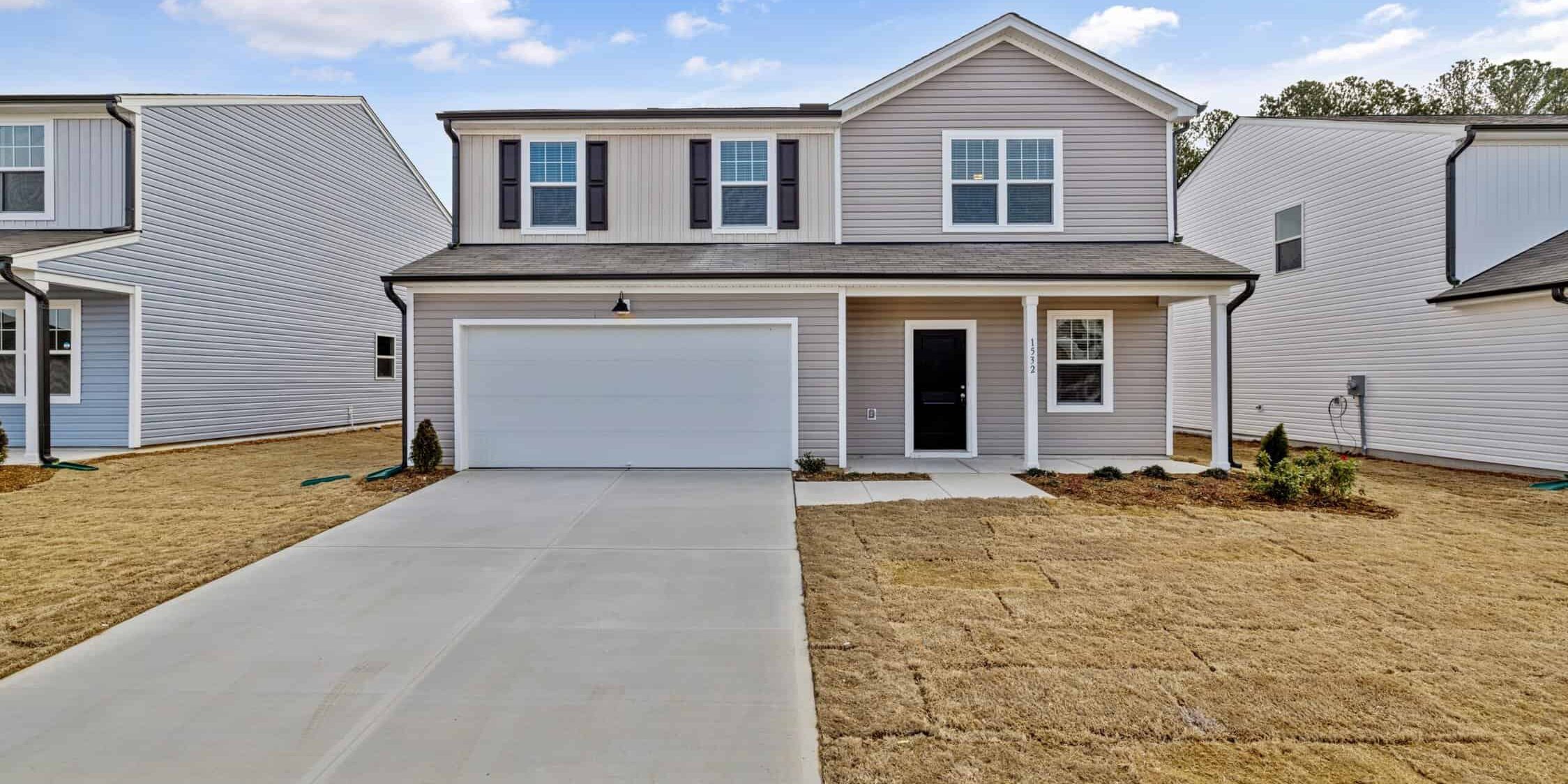 exterior home painting 2 Tone Exterior House Colors