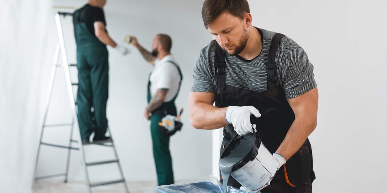 how to hire a painter
